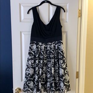 White House black market dress